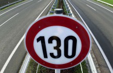 ¿Subir el límite de velocidad puede hacernos ahorrar dinero?